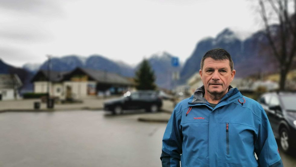 USIKKER: Ordførar Trygve Skjerdal i Aurland meiner gondolplanane i Flåm potensielt fører både godt og vondt med seg.
