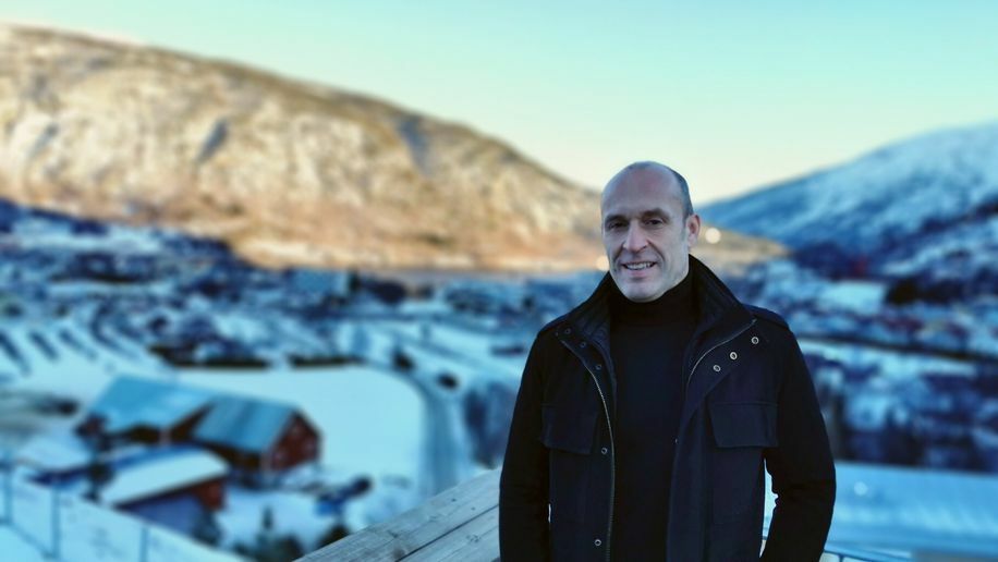 OPTIMIST: Direktør for Visit Sognefjord, Ståle Brandshaug, er optimist med tanke på reiselivet til sommaren.