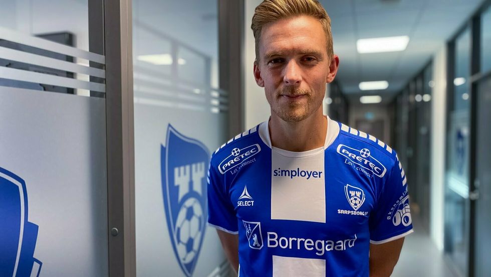 I KVITT OG BLÅTT: Kristian Fardal Opseth er bekrefta klar for Sarpsborg 08.