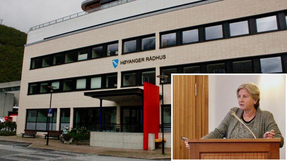 ARBEIDSSTAD: Høyanger kommune skal tilsetje ny økonomisjef i staben til rådmann Kjellaug Ekse Brekkhus.