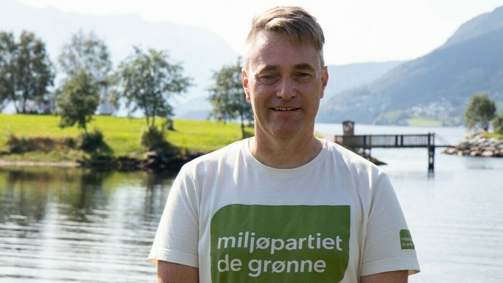 FOR DÅRLEG: Marius Dalin, 1.-kandidat til Stortinget for MDG Sogn og Fjordane meiner oppdrettsnæringen i fylket er for dårleg.