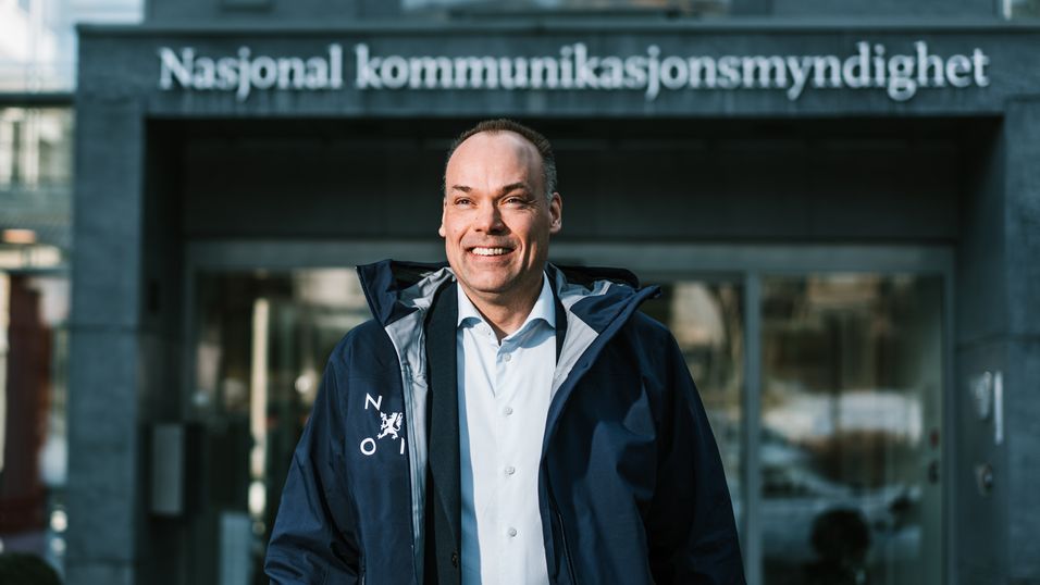 Avdelingsdirektør Per Eirik Heimdal i Nkom sier de nå kommer til å ta kontakt med større aktører direkte, for å få fart på innleggingen av data i Ekomportalen.