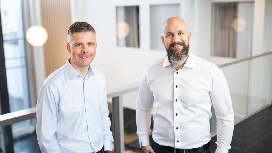 Administrerende direktør Odd-Eirik Grøttheim og nettverksarkitekt Mats Olsen i i NTE Telekom AS bygger et nettverk som er forberedt på den nye virkeligheten med 5G, automatisering, spill og metaverset.