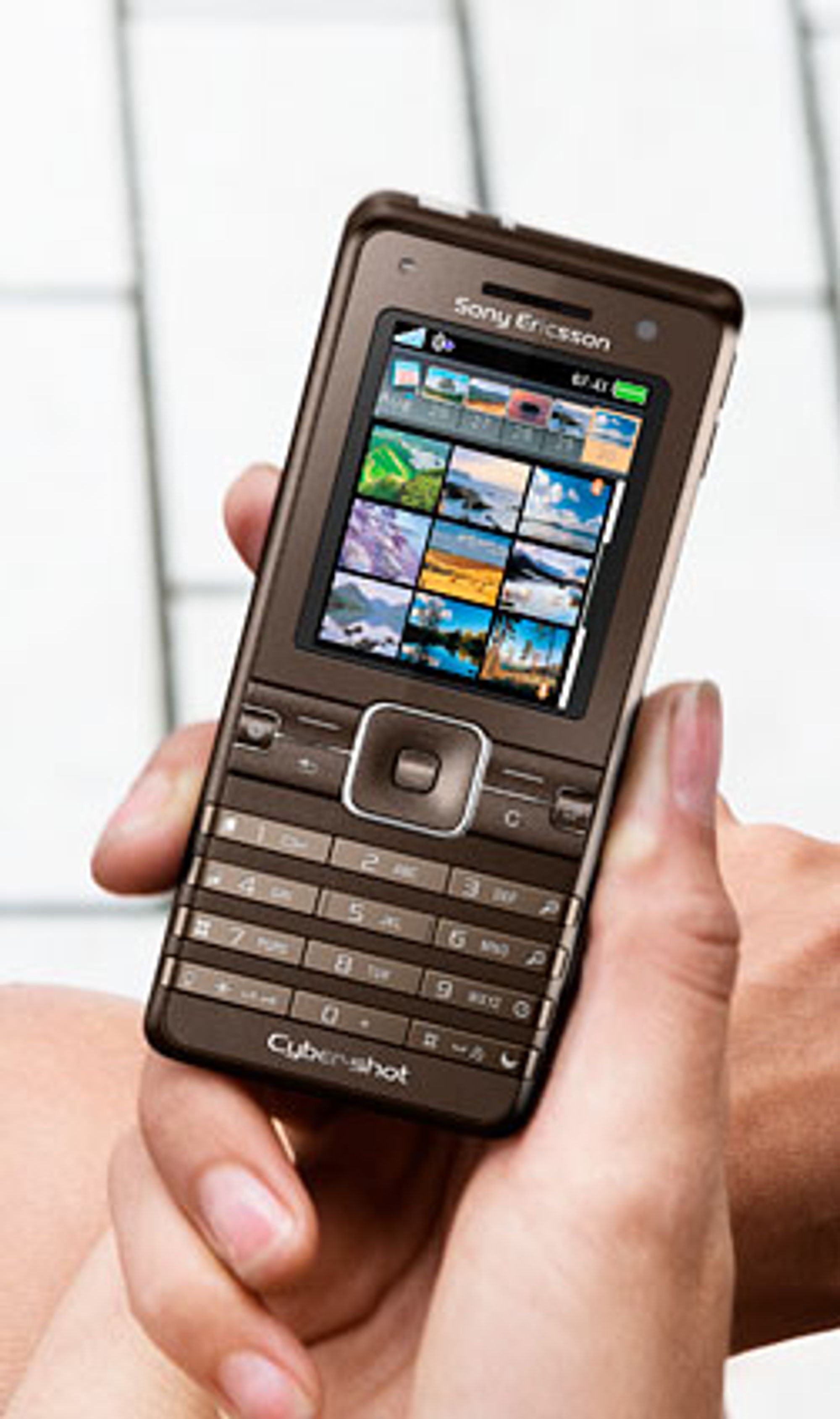 K770i er den fjerde telefonen i Sony Ericssons Cybershot-serie.