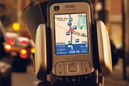 Nokia skal ta TomTom og Garmin