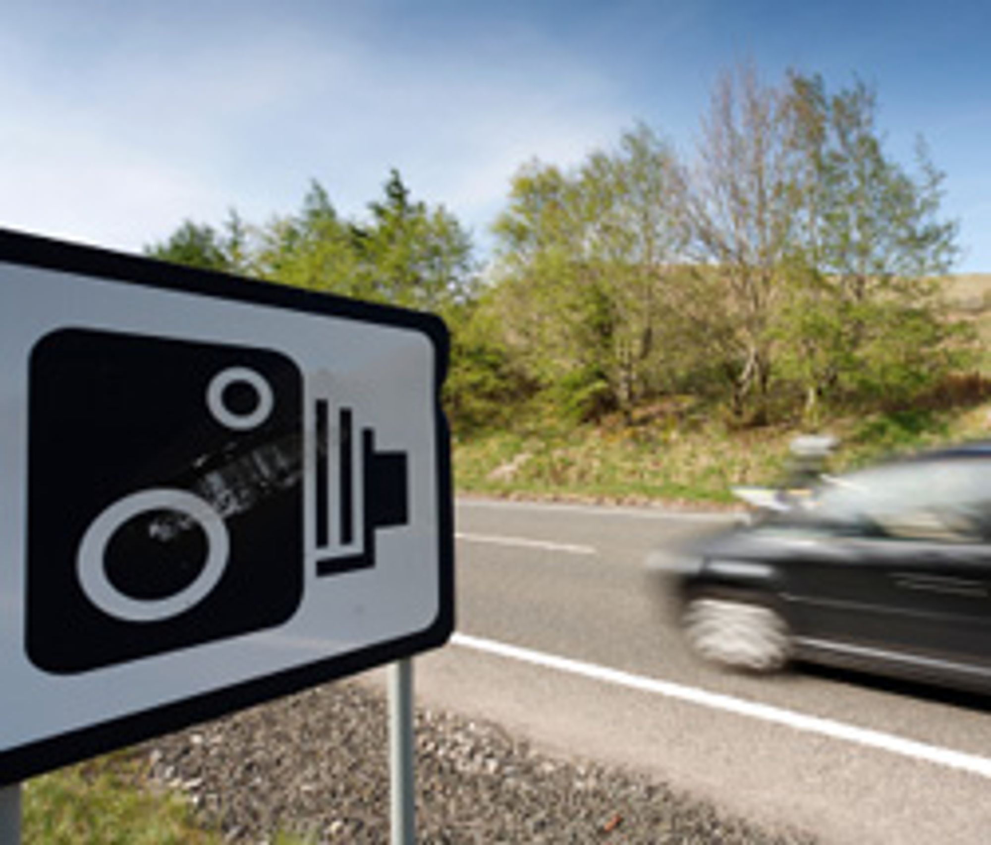 GPS-en kan varsle om fotobokser. (Foto: Istockphoto / David Chadwick)