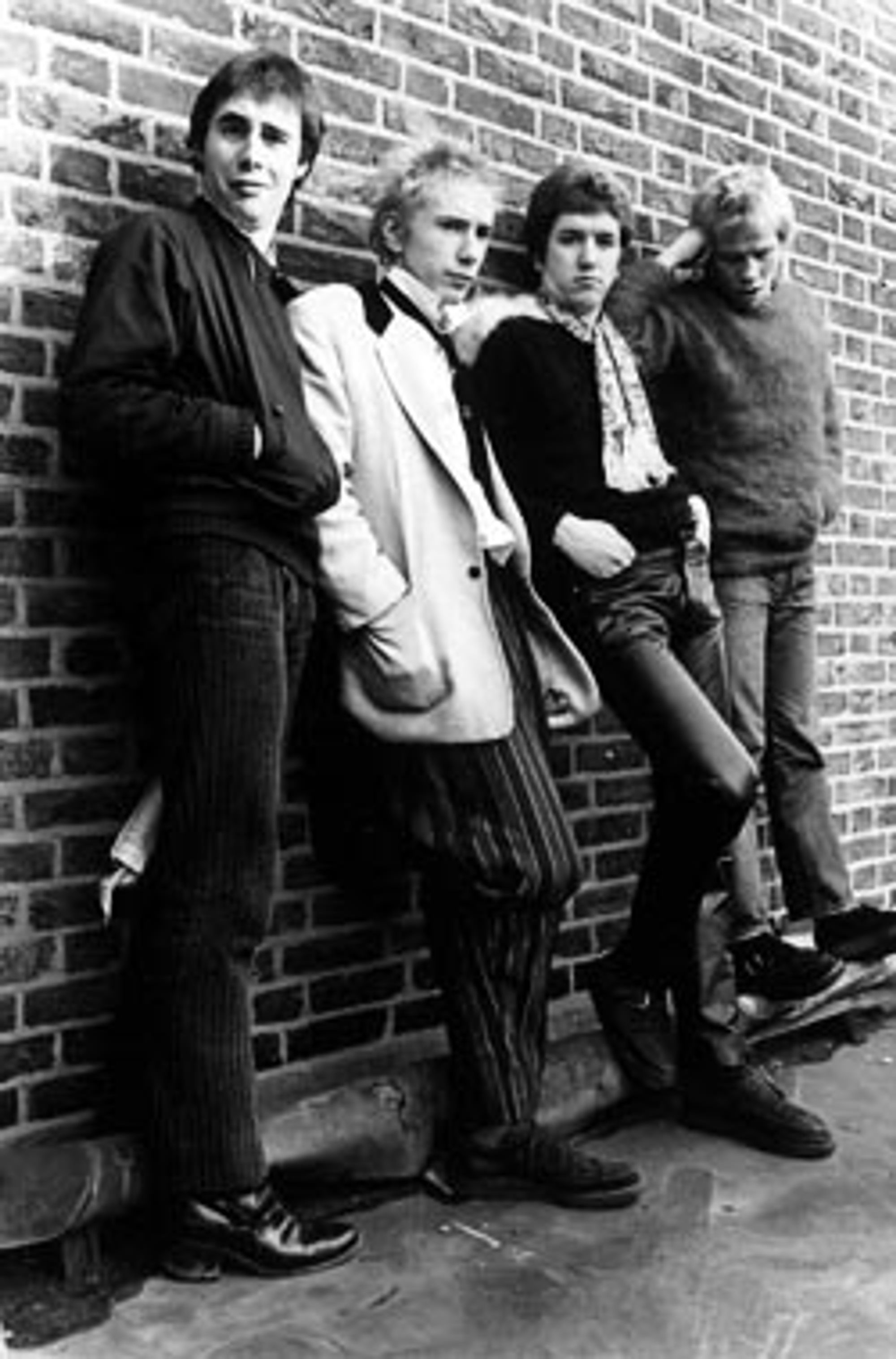 Sex Pistols gjenforenes på scenen, igjen.