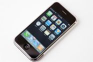 - Telenor i Sverige skal selge iPhone