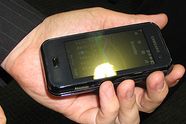 Samsung F700