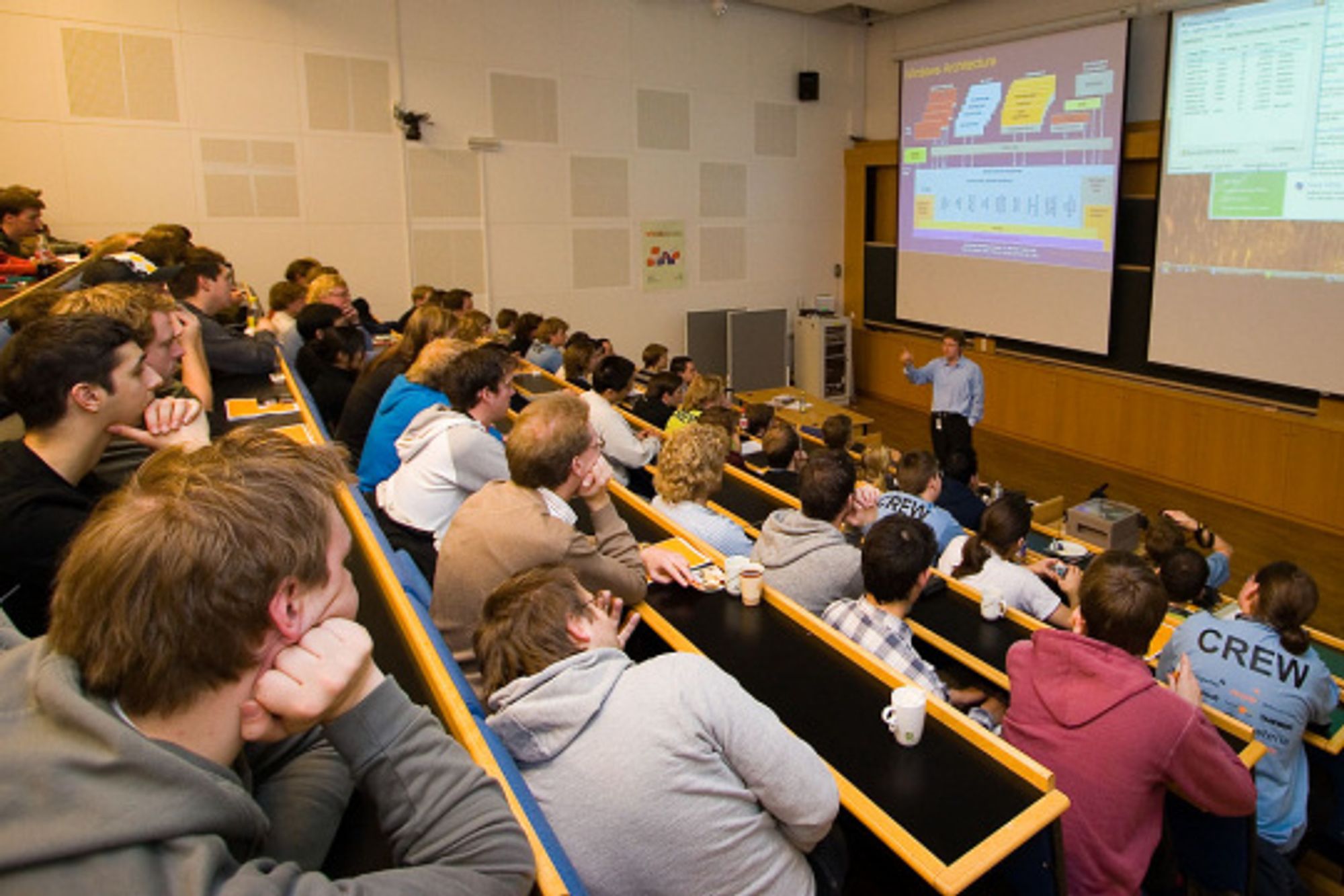<em>Fra dagen@ifi 2006. Bilde: dagen@ifi</em>