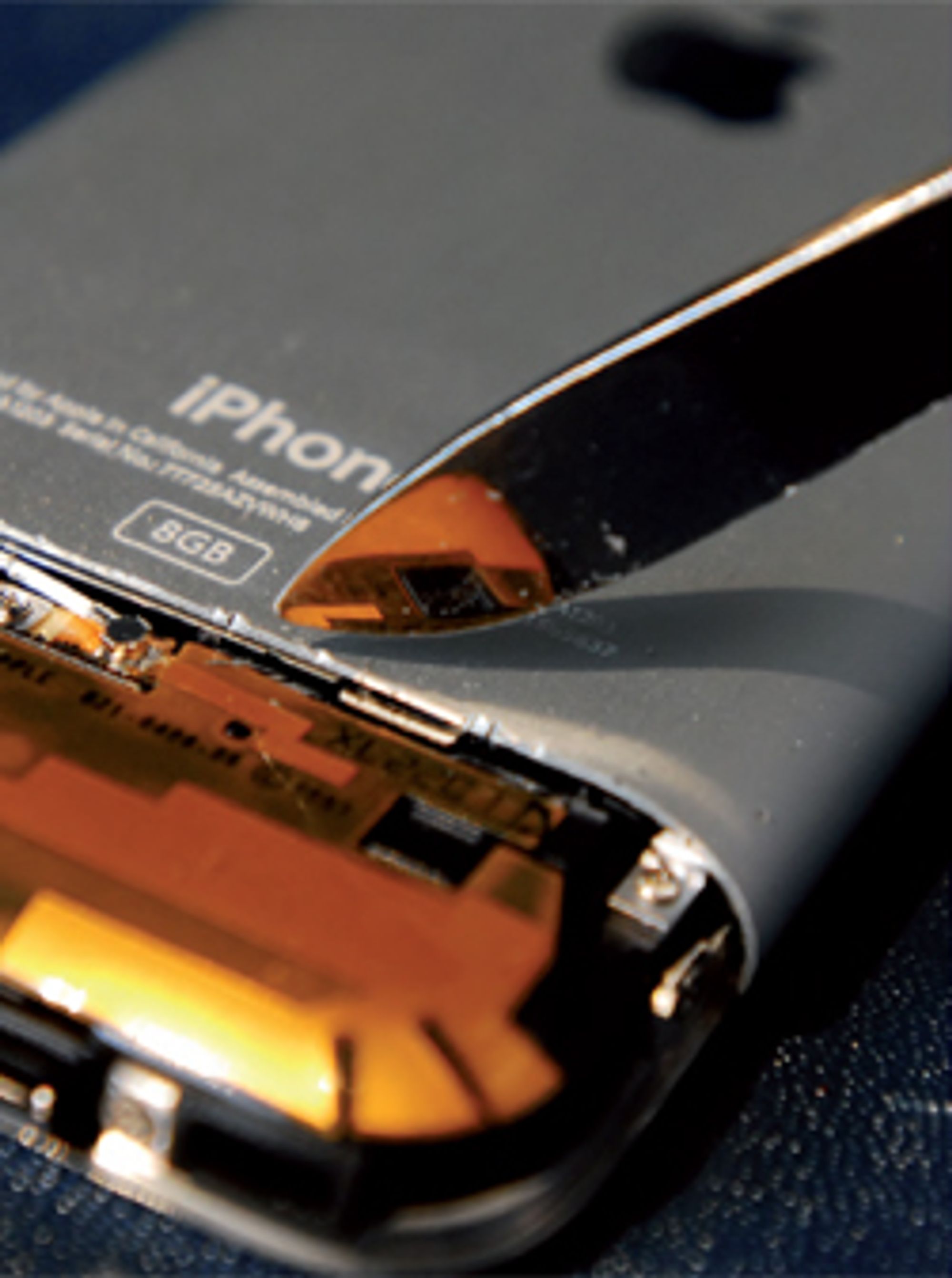 Iphone er en miljøtrussel, hevder Greenpeace. (Foto: Greenpeace)