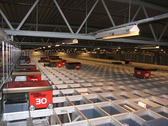 Effektivisering gjør også det rimeligere å drive nettbutikk enn fysisk butikk.