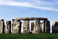 Scott stikker til Stonehenge