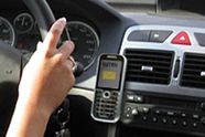 Leser opp trafikkmeldinger