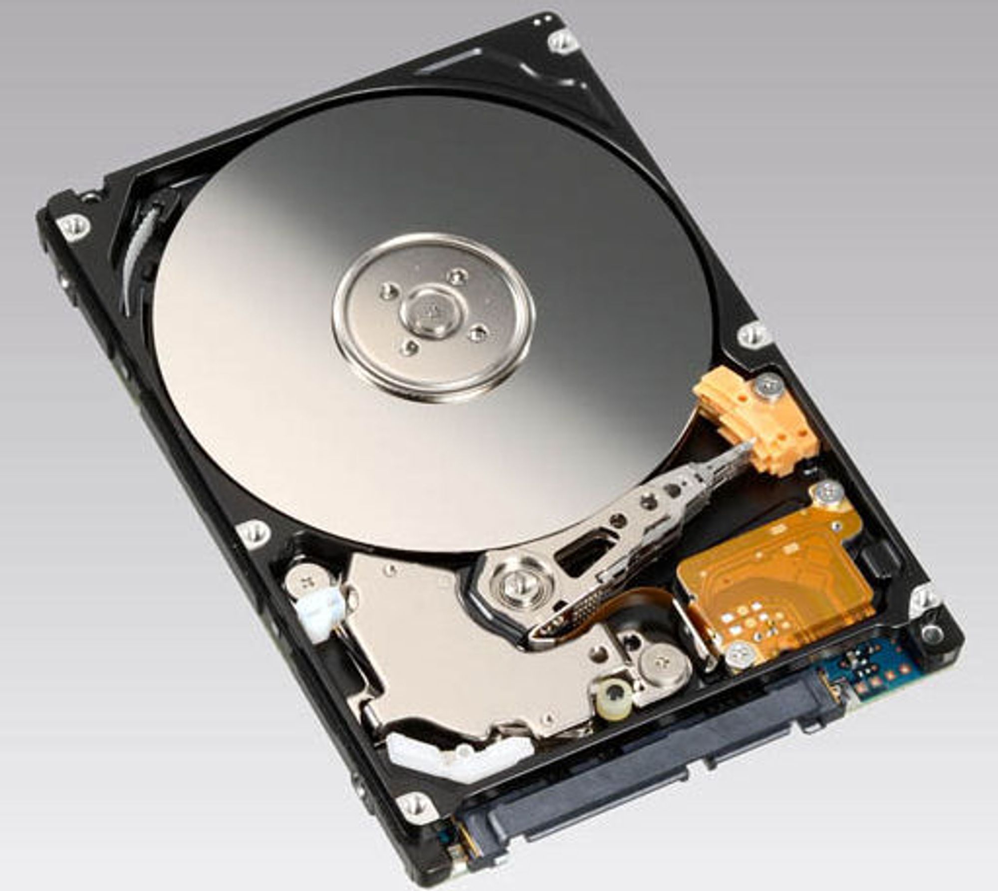 Opptil 320 GB: Fujitsu MHZ2 BH-serien