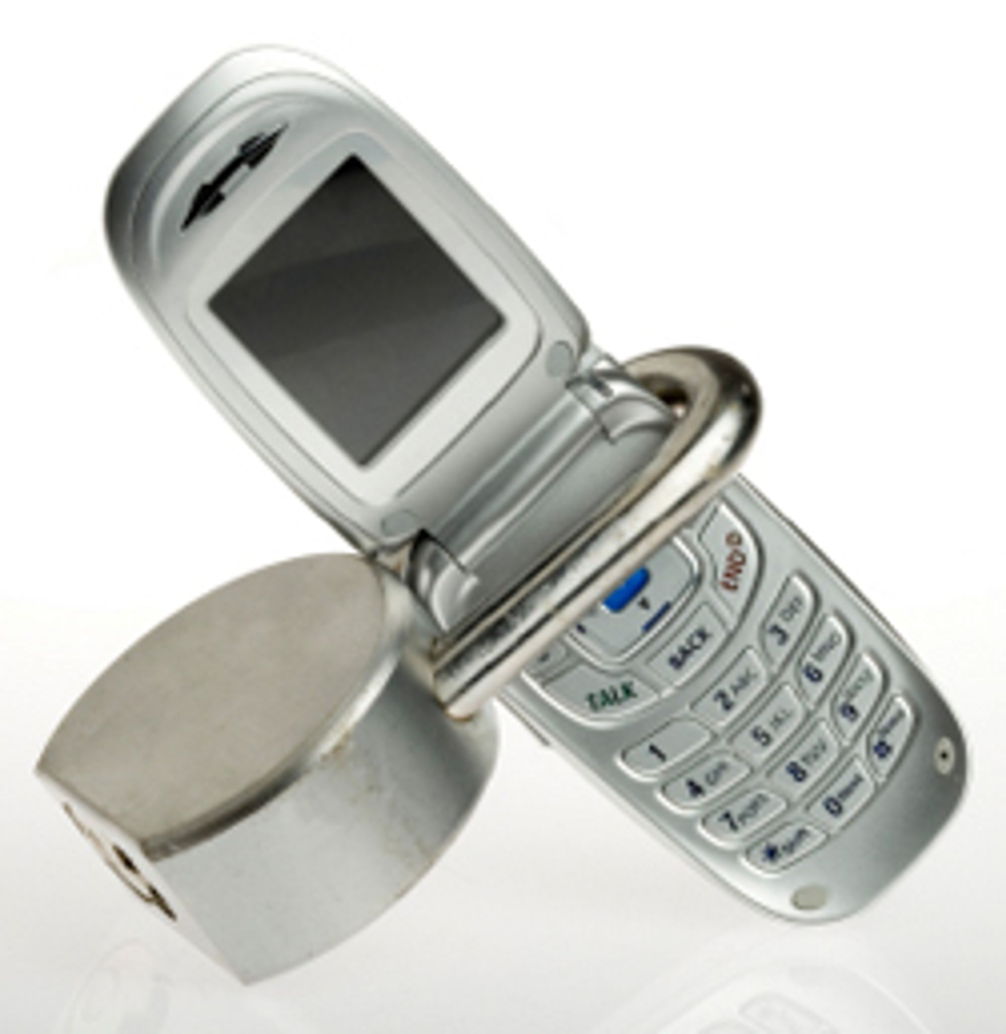 Husk at en operatørlåst telefon ikke kan brukes med abonnement fra andre operatører. (Foto: Istockphoto/Claude Dagenais)