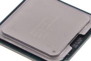 Intel avventer 45 nm 