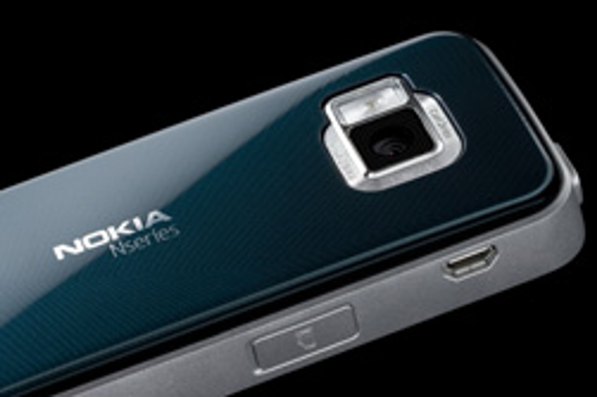 Baksiden av N78. (Foto: Nokia)