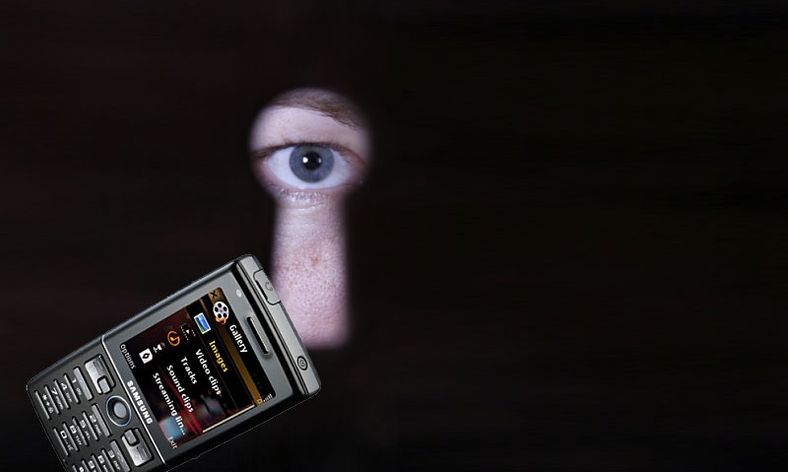 En GSM-telefon kan avlyttes med utstyr for 5200 kroner.