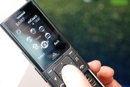Samsung F110 