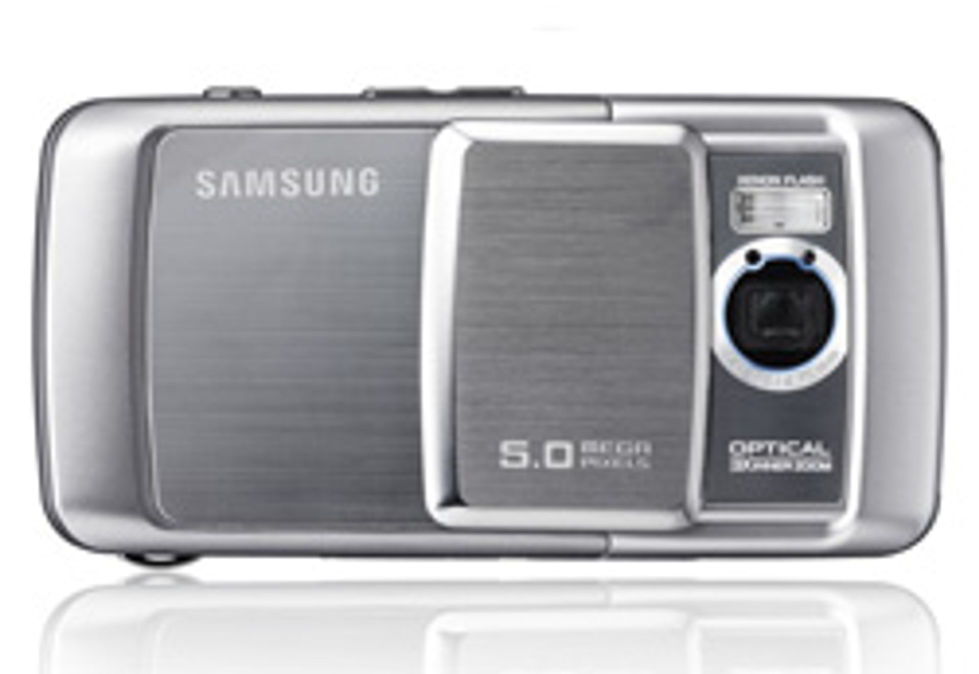 Samsung lager mobilkamera med 8 megapiksler. Om optikken blir bedre er et annet spørsmål. (Foto: Samsung)