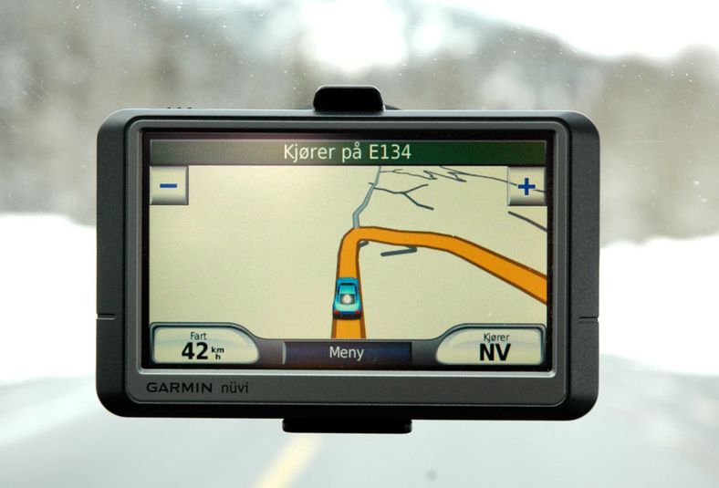 Garmin Nüvi 250W viser vei, men du må fortsatt svinge selv.