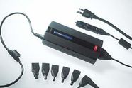 Lader både mobilen og PC-en