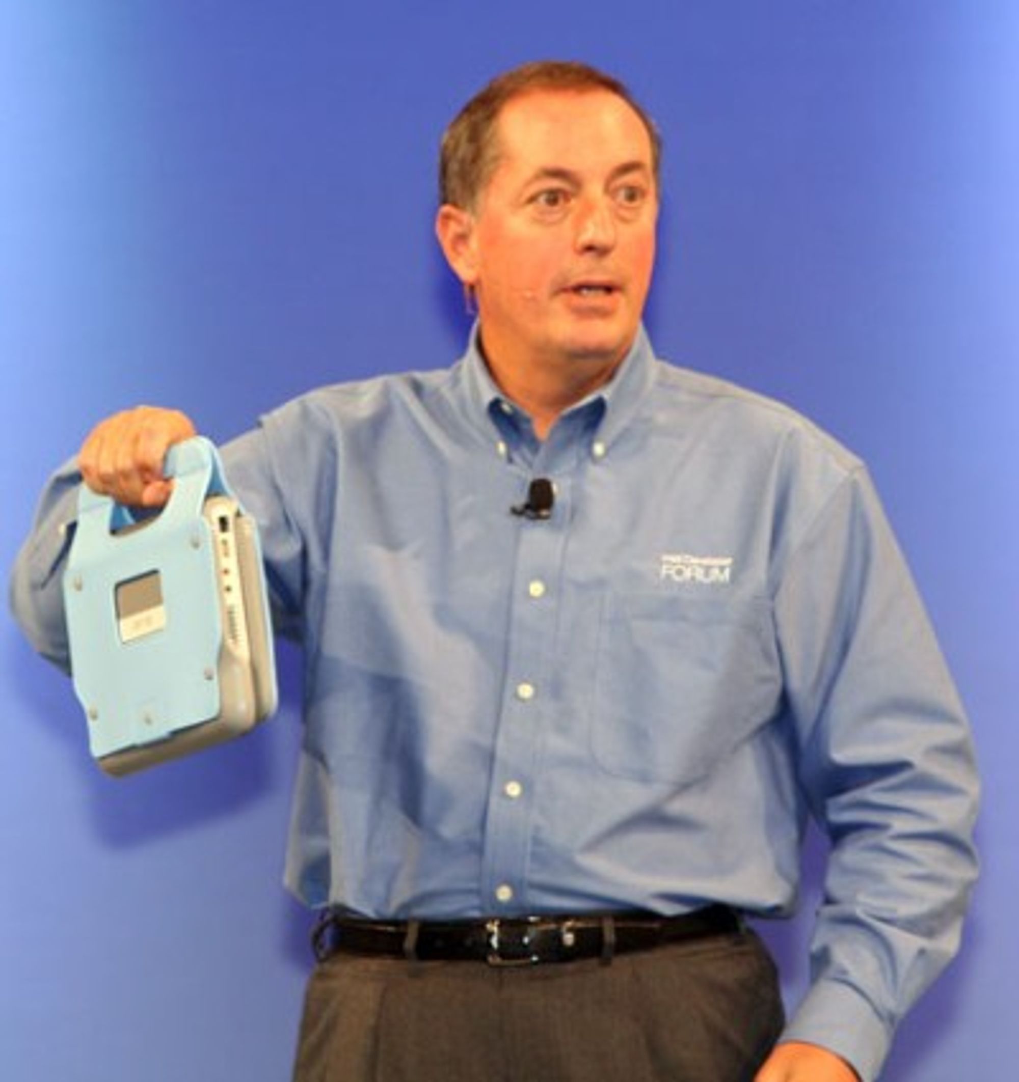 Paul Otellini viser Intels Shelton-plattform