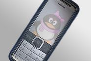 Nokia 7310 titter frem