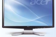 Acer P243w