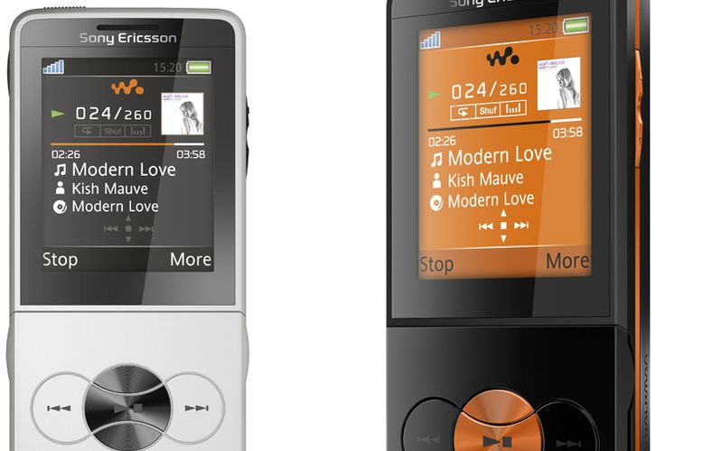 Sony Ericsson W350i er nå i salg.