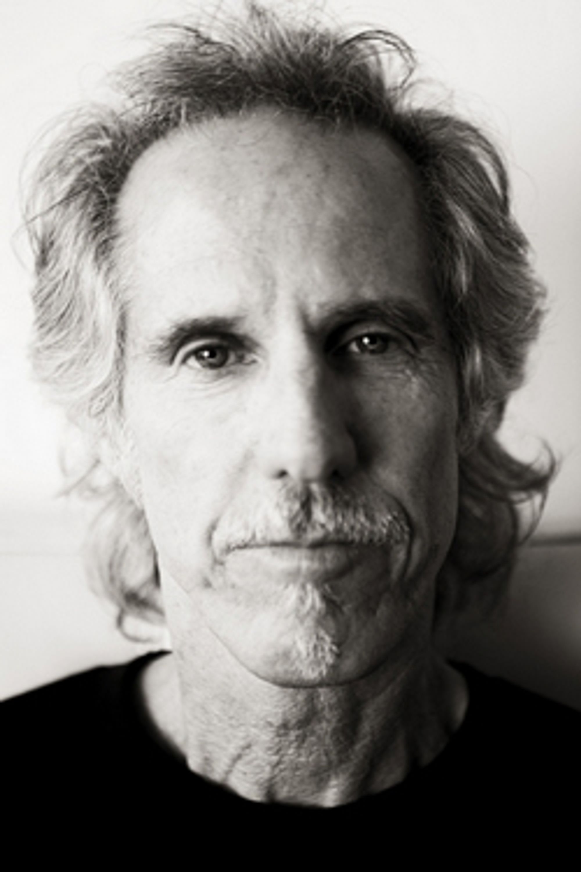 Doors-trommisen John Densmore er ikke fornøyd med hvordan resten av bandet hedrer Jim Morrisons minne.