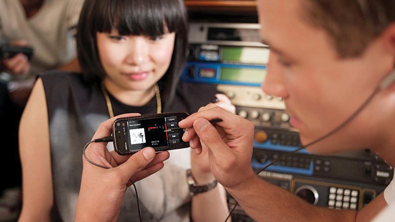 Nokia 5800: Får gode skussmål i den første testen.