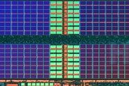 AMD taper på CPU, vinner på GPU