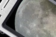 Kan du ta bilder av m�nen med mobilen?