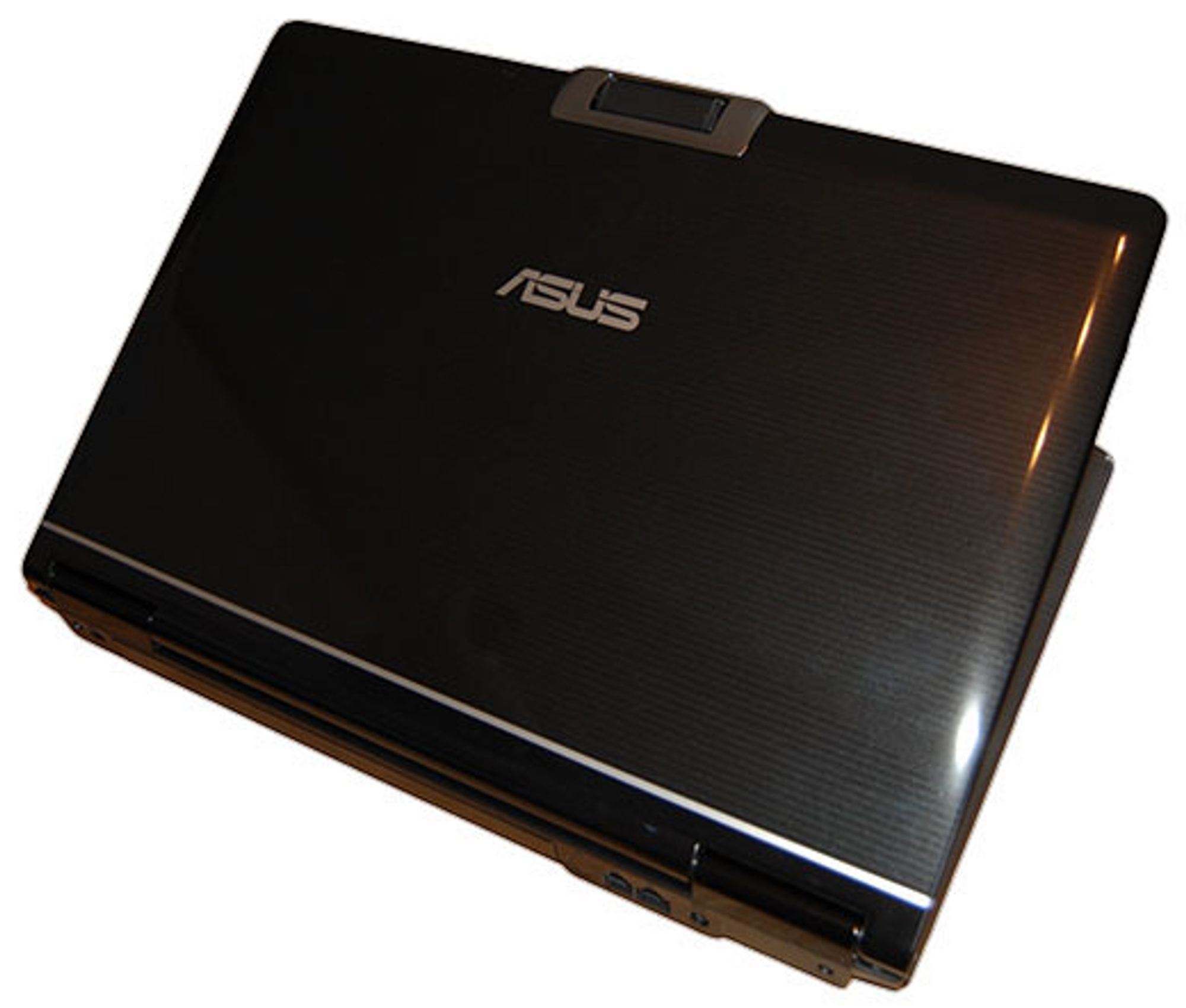 Asus M50Vn i all sin prakt!
