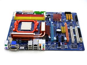Gigabyte GA-MA790GP-DS4H