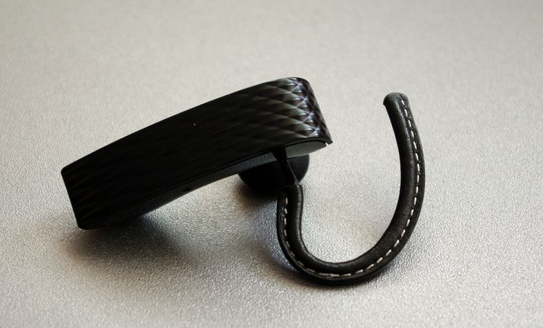 Jawbone 2 har en ganske spesiell design.