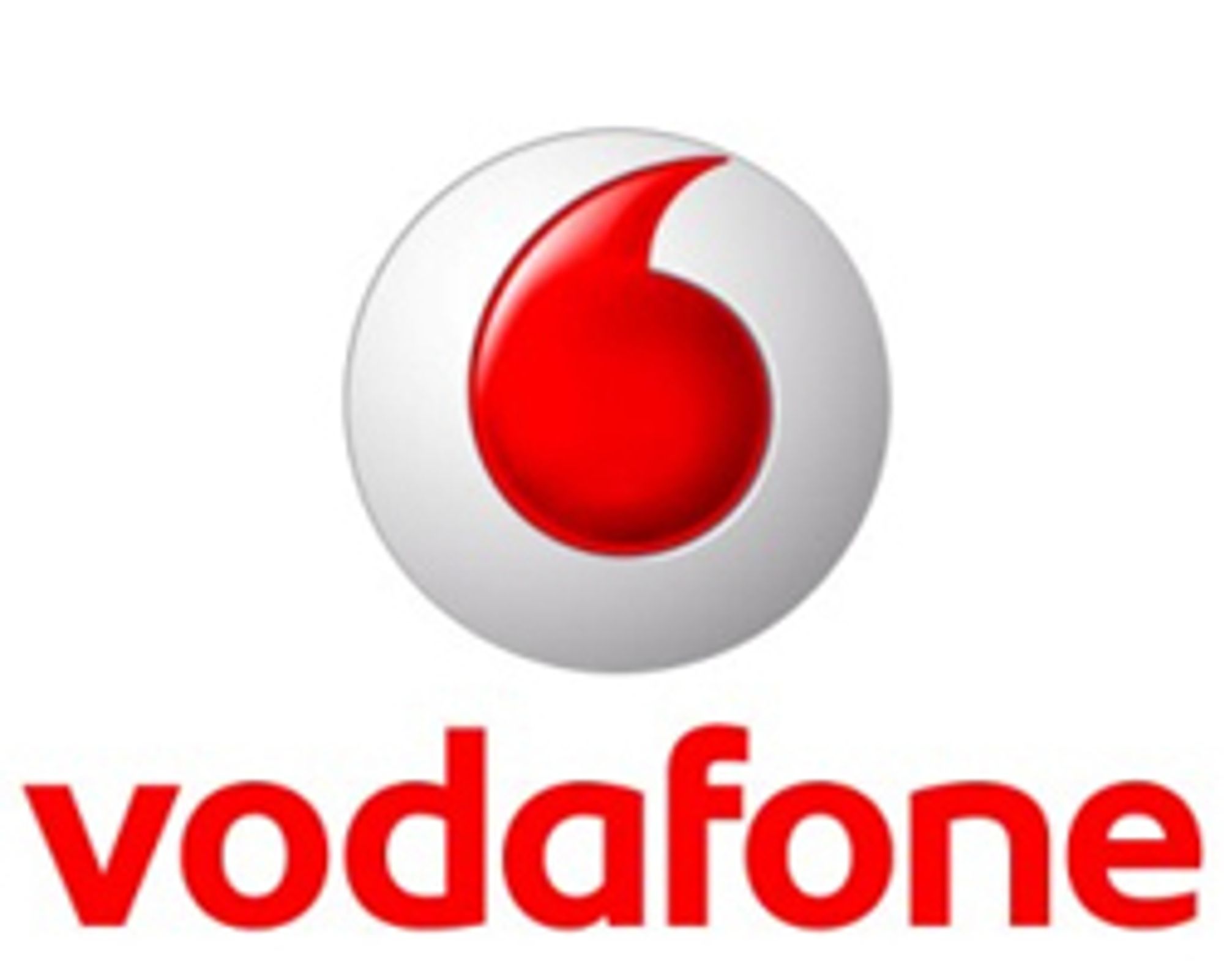 Vodafone fjerner roamingavgiftene i sommer.