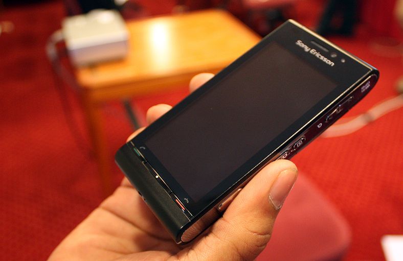 Sony Ericsson Idou