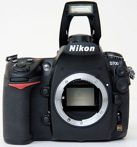 Nikon passer på å holde selv sine aldrende modeller oppdatert. Her ved Nikon D700.