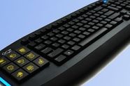 OCZ med OLED-tastatur