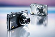 Fujifilm lanserer kompakt ultrazoom
