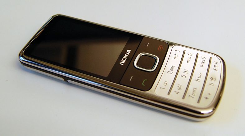 Nokia 6700 Classic
