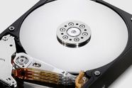 2 TB Hitachi-disk er leveringsklar