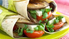 Dagens rett: Gr�nnsakswraps med feta
