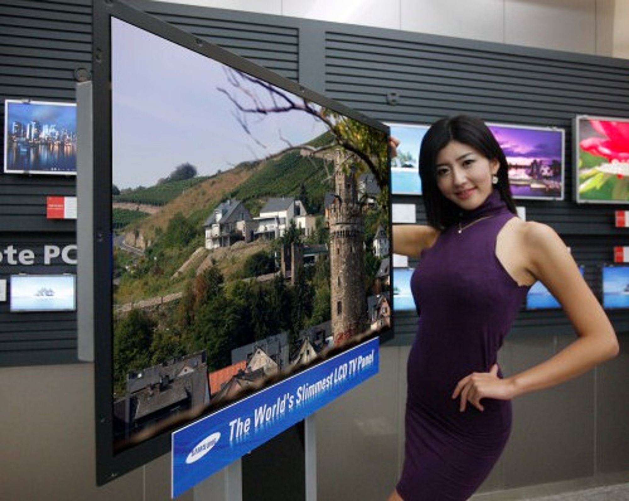 Samsungs 40-tommer er bare 3,9 mm tykk (Foto: Samsung)