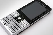 Sony Ericsson J105 Naite