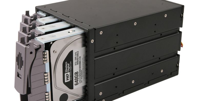 Harddiskramme med hot-swap-mulighet