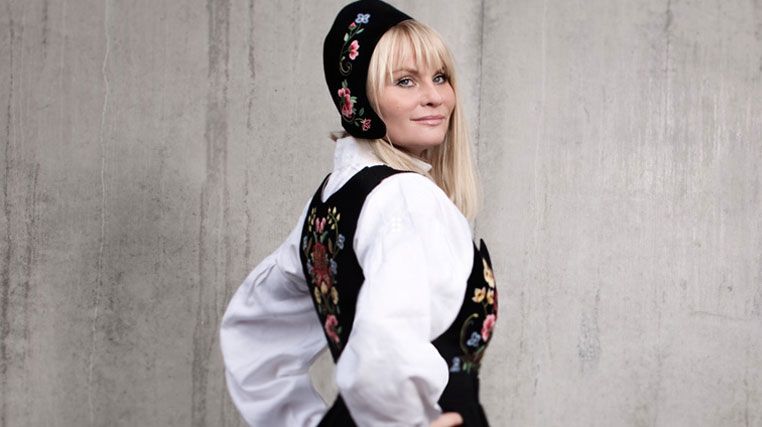 VINNER: Komplett bunad!
